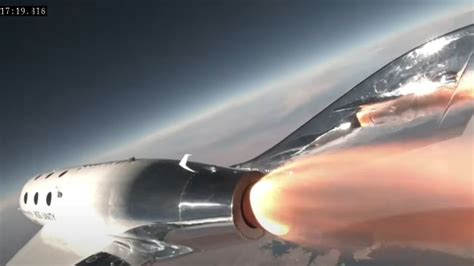 Virgin Galactic flies first tourists to the edge of space